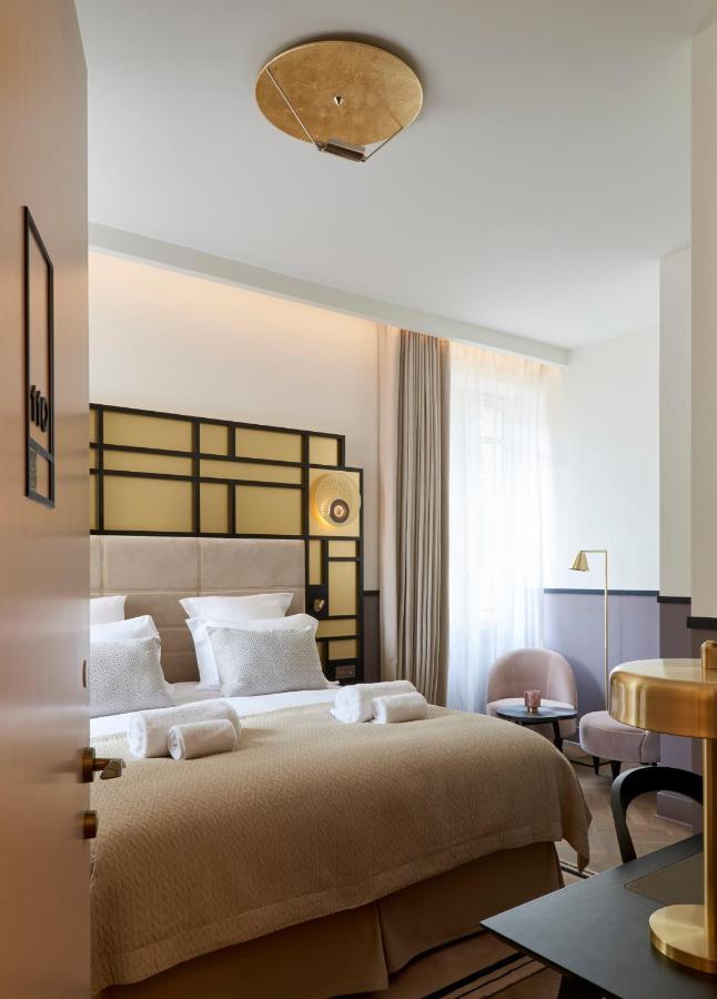 Hotel Les Roches Blanches カシ エクステリア 写真